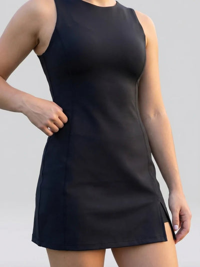 FAYEN CLEAN SIDE SLIT TENNIS DRESS - Lavesna