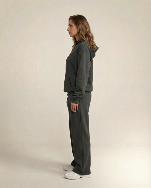 THE SORELLE LOUNGE SET