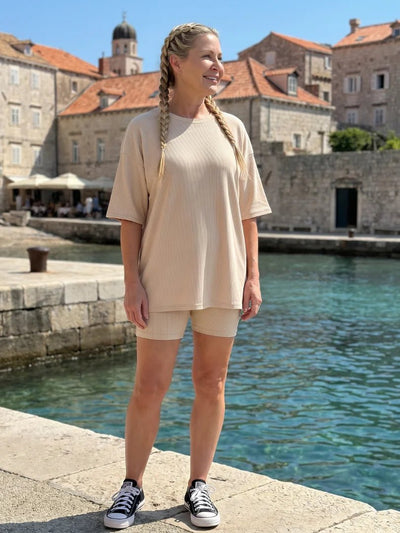 THE COLETTE BIKER SHORTS SET - Lavesna