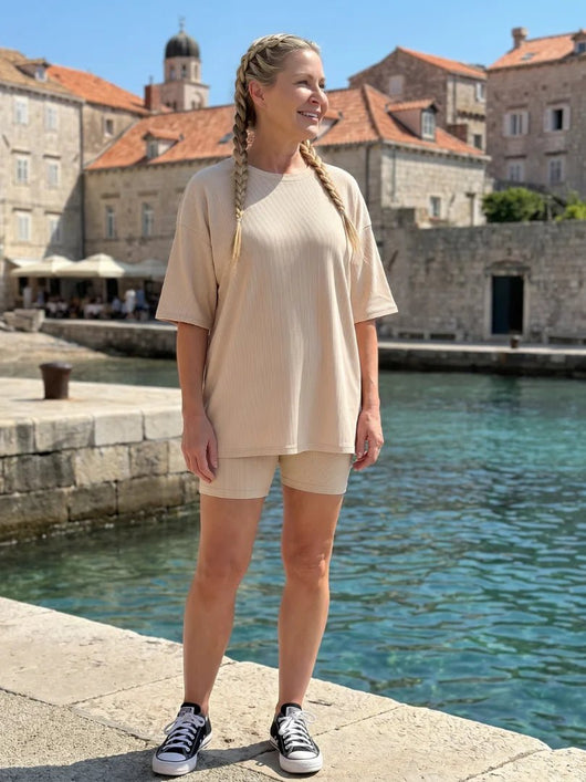THE COLETTE BIKER SHORTS SET - Lavesna