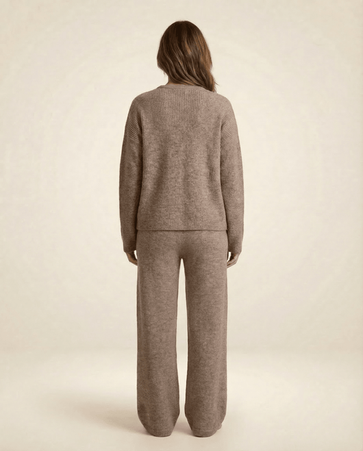 THE OMIRA SOFT PREMIUM SET - Lavesna