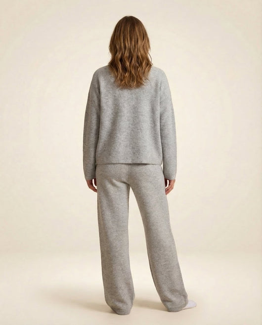 THE OMIRA SOFT PREMIUM SET - Lavesna