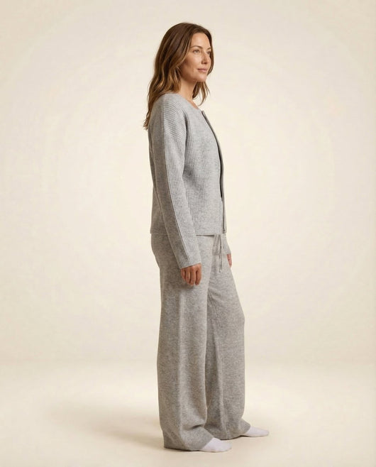 THE OMIRA SOFT PREMIUM SET - Lavesna